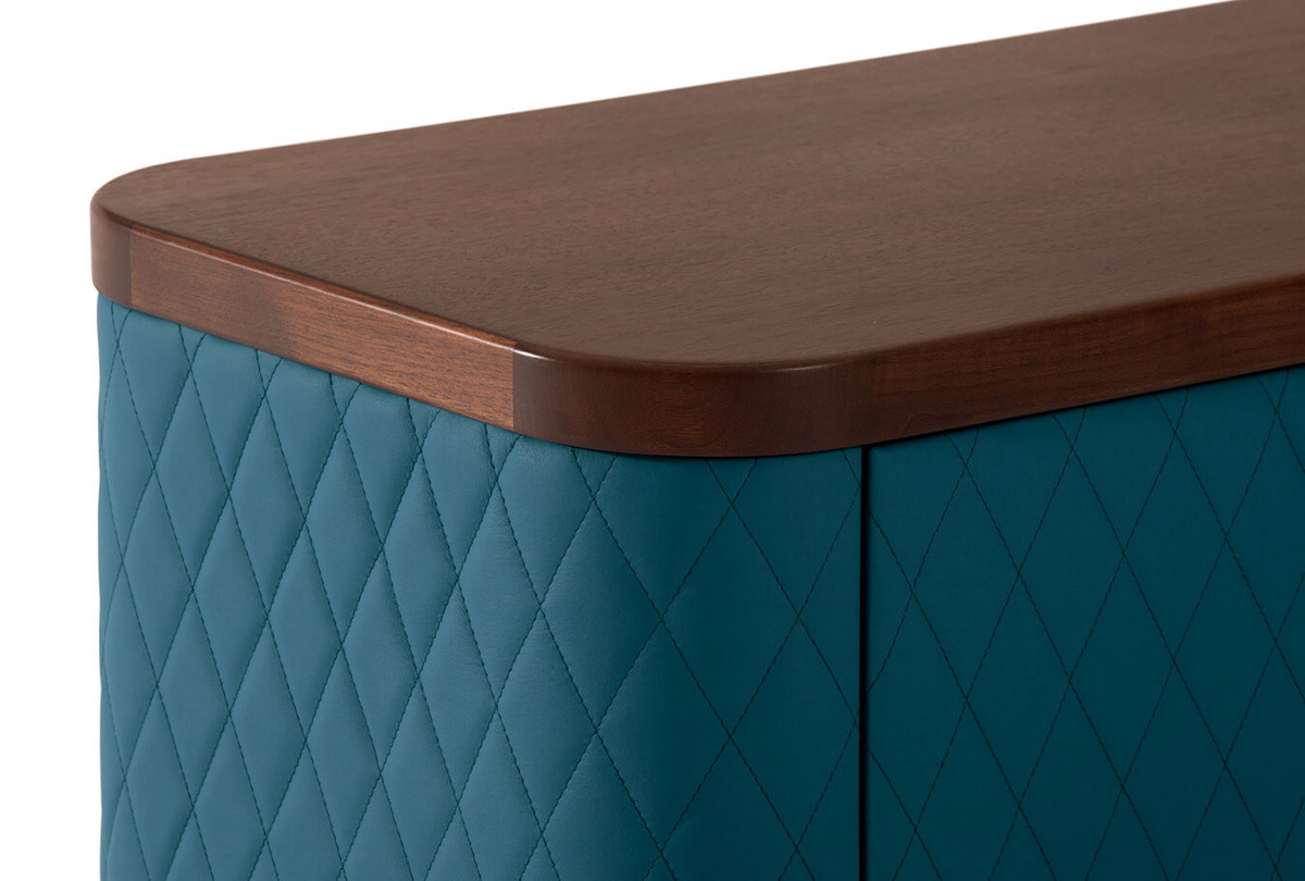 Tiffany by simplysofas.in